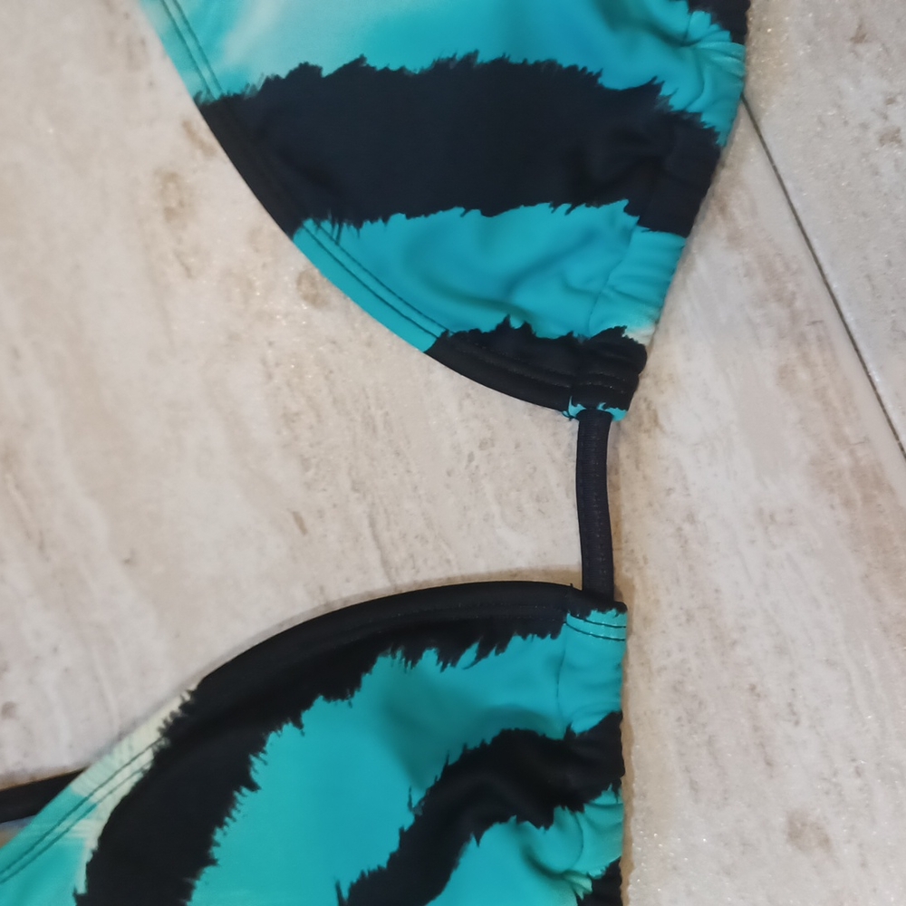 Body Glove Strappy Bikini Top - Picture 3 of 8